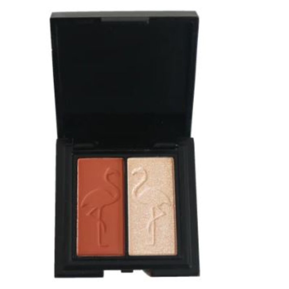 Shaina B B. DAZZLING EYE SHADOW DUO